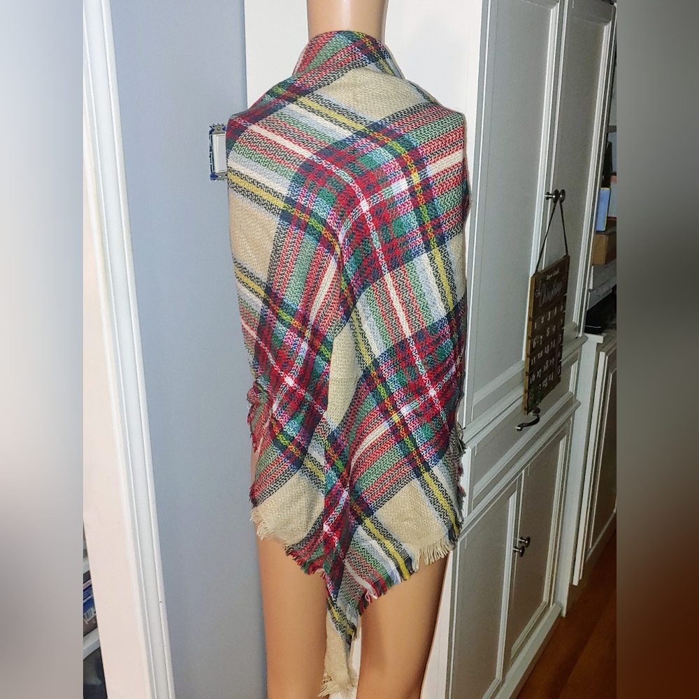 Womens Warm Winter Wraps Large Scarf Knit Triangle Carmel Plaid